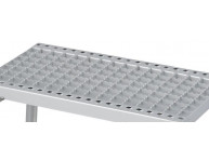 Рифлена поверхня майданчика з антиковзкими краями